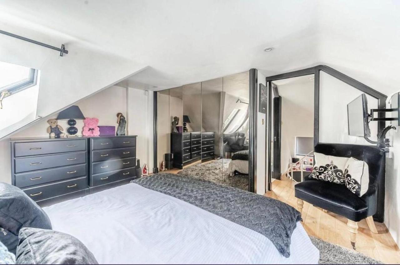 Unique Gem In Kensington Apartment London